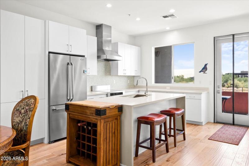 designer kitchen with views!