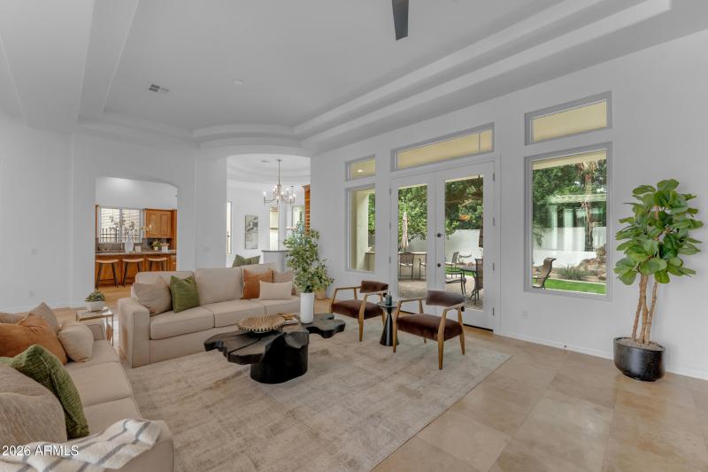 Light and Bright Living Room