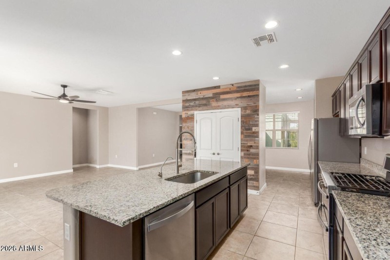 20250904090705687519000000-o