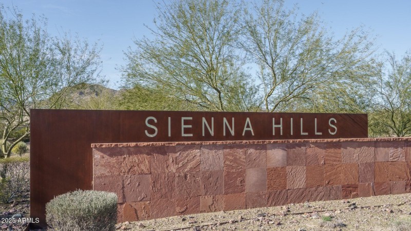 sienna-hills-entry-monument-william-ryan