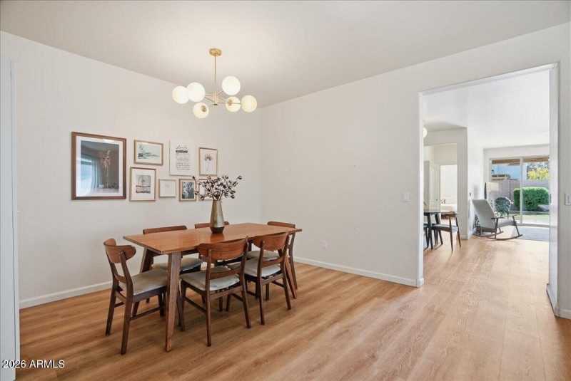 06-3537 E Constitution Dr_RedHogMedia