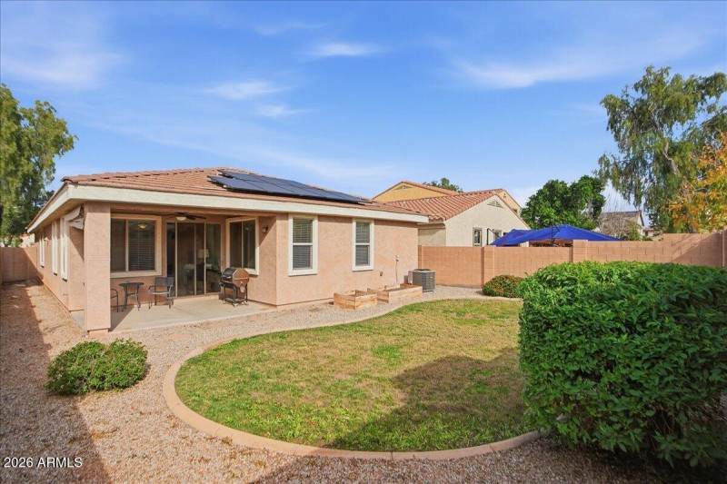 31-3537 E Constitution Dr_RedHogMedia