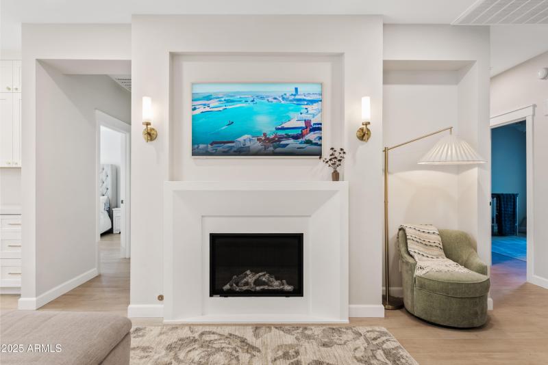 Designer gas fireplace