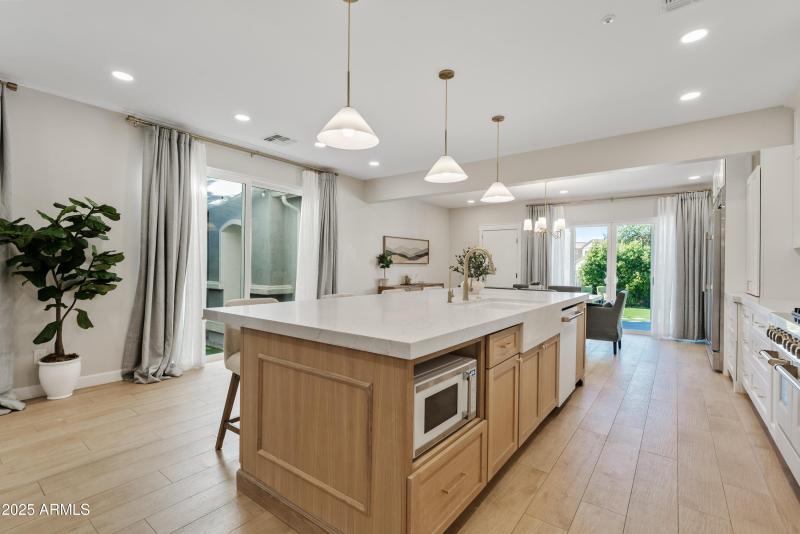 Seamless indoor-outdoor living