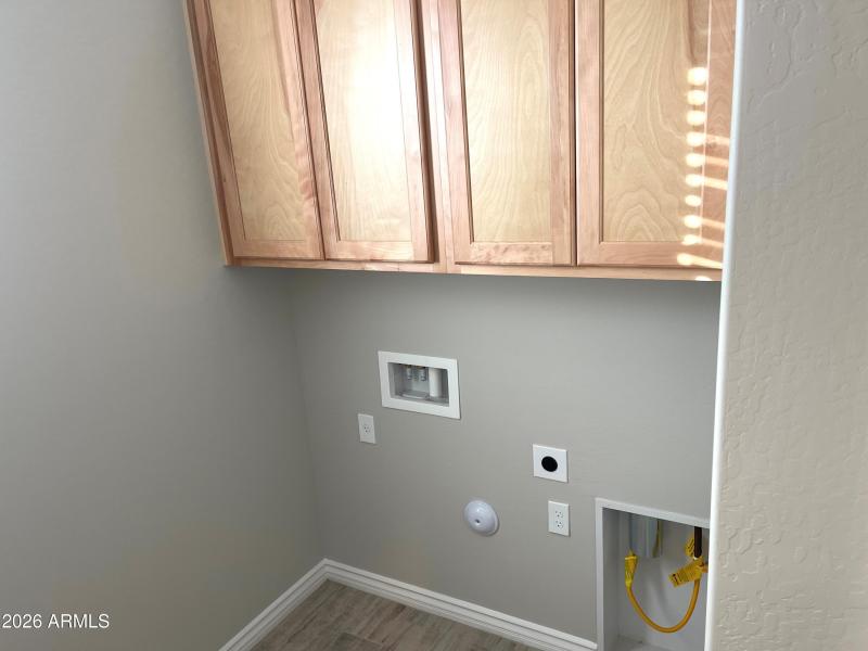 Lot 118 Laundry Room