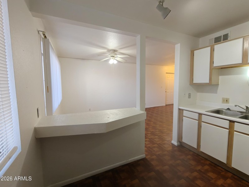 Built in Breakfast Bar Space