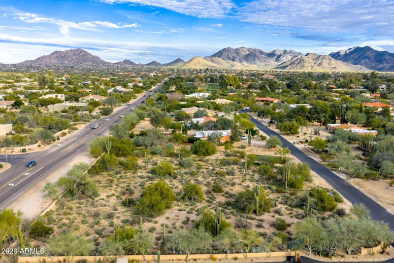 MLS - 8002 E Vista Bonita Drive - Scotts