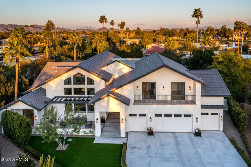 8144 E Del Barquero Dr-92