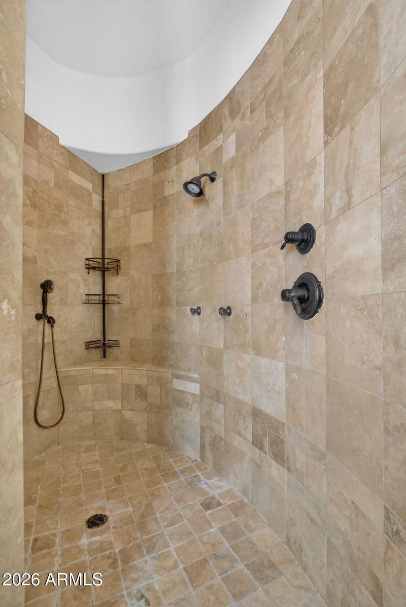 33-web-or-mls-41-10000 Ginger Wy