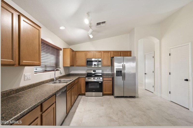 13-web-or-mls-DSC05666