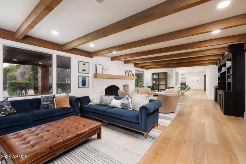 E Hermosa Vista Dr (4041)-11