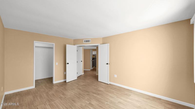 25-web-or-mls-P1431523