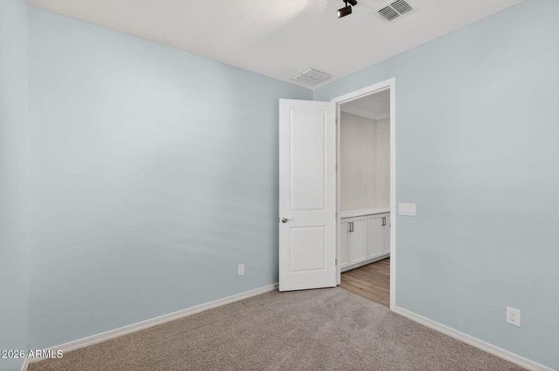 38-web-or-mls-51- S 229th Way