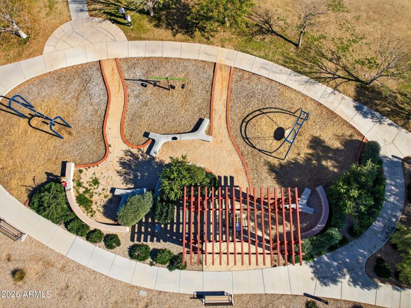 83-web-or-mls-24- S 229th Way