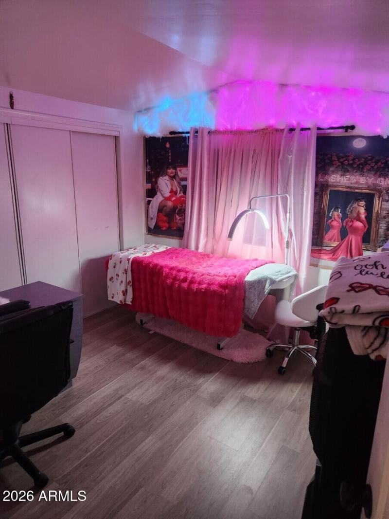 Resized_20251209_181841