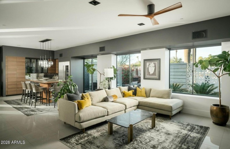 Wet Bar + Family Room