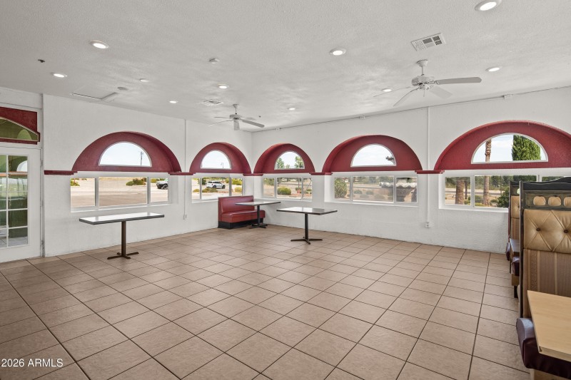 JL_1481WHwy89A-interiors-36