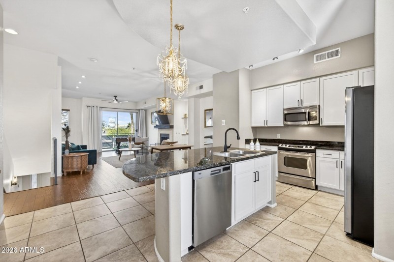 19-web-or-mls-6745 N 93RD Ave unit 1166,