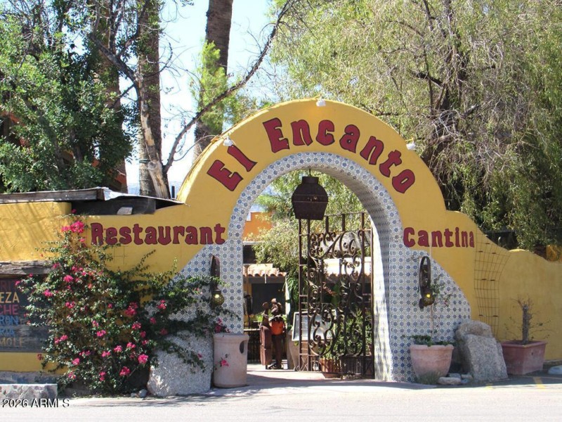 El Encanto