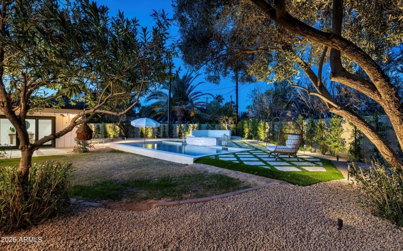 04-3612 E Pierson St Phoenix-4