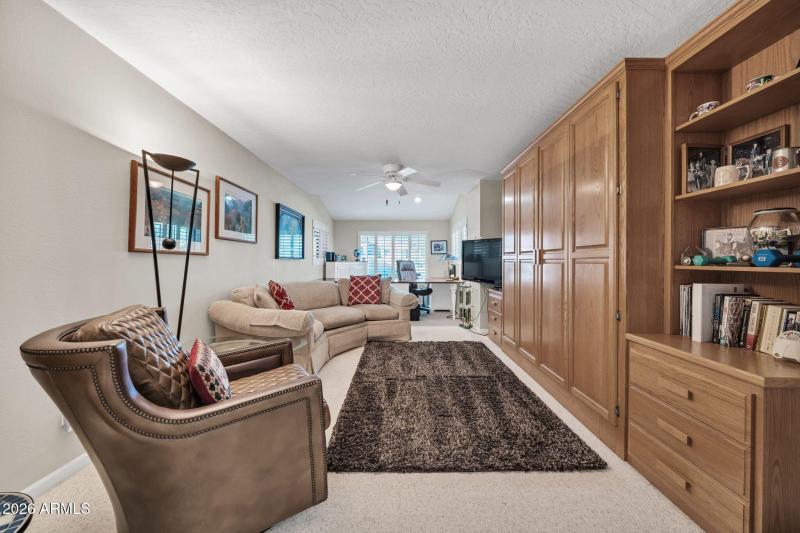 Media/office/3rd bdrm