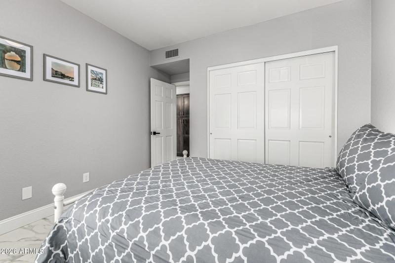 Downstairs Bedroom 5