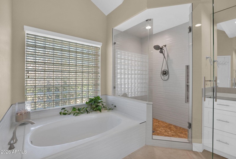 18-web-or-mls-P1460298