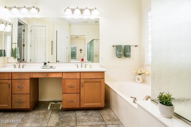 42197 W Baccarat-0446-Edit-Edit