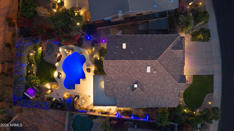 9654 - night drone (1)