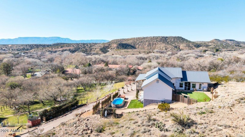 Aerial_Pool and Backyard