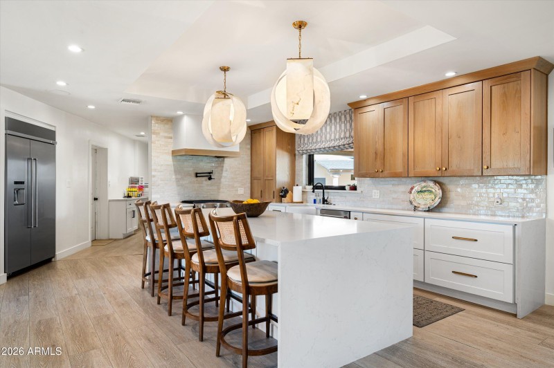 19-4545NRoyalViewDrE-19