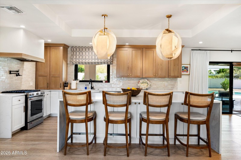 20-4545NRoyalViewDrE-20