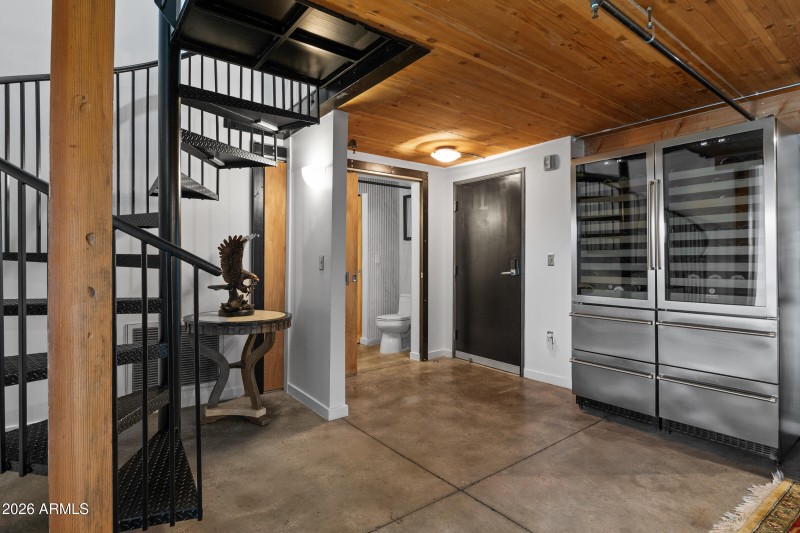 914 E Osborn Rd #403-2