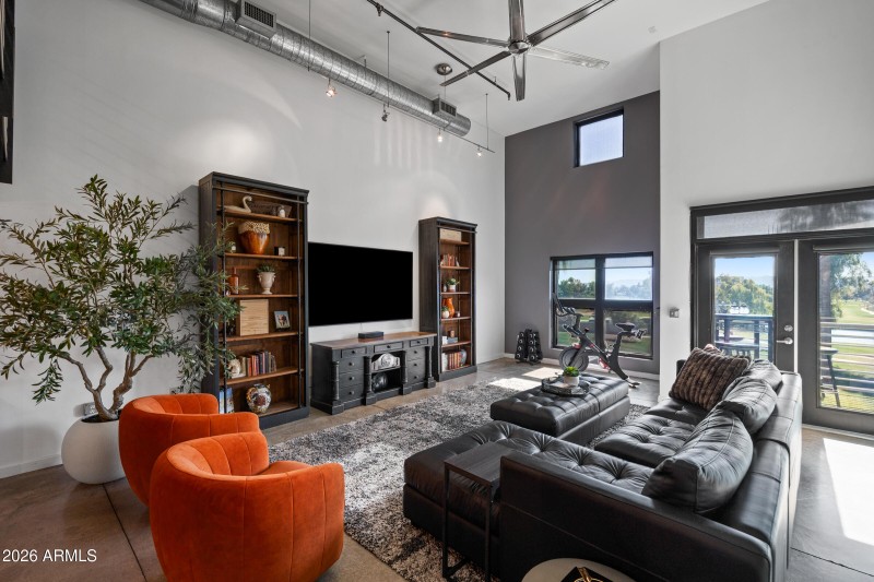 914 E Osborn Rd #403-7