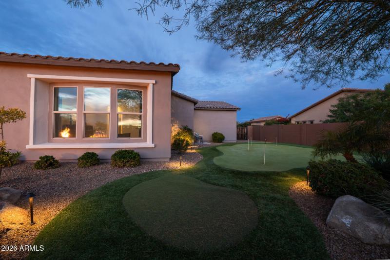 DSC09815-Enhanced-NR