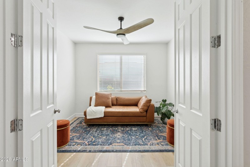 Extra office or main floor bedroom