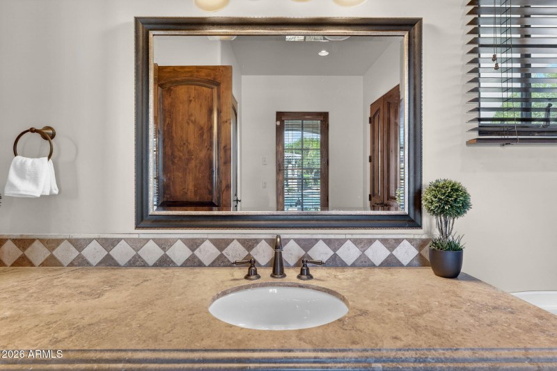 63-web-or-mls-10-W Harmony Pl (2)