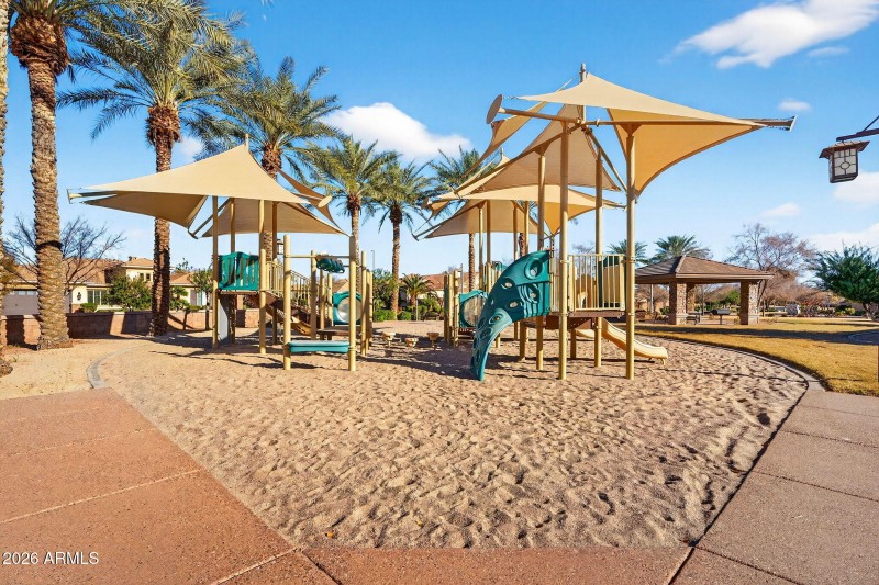 137-web-or-mls-34-W Harmony Pl (1)