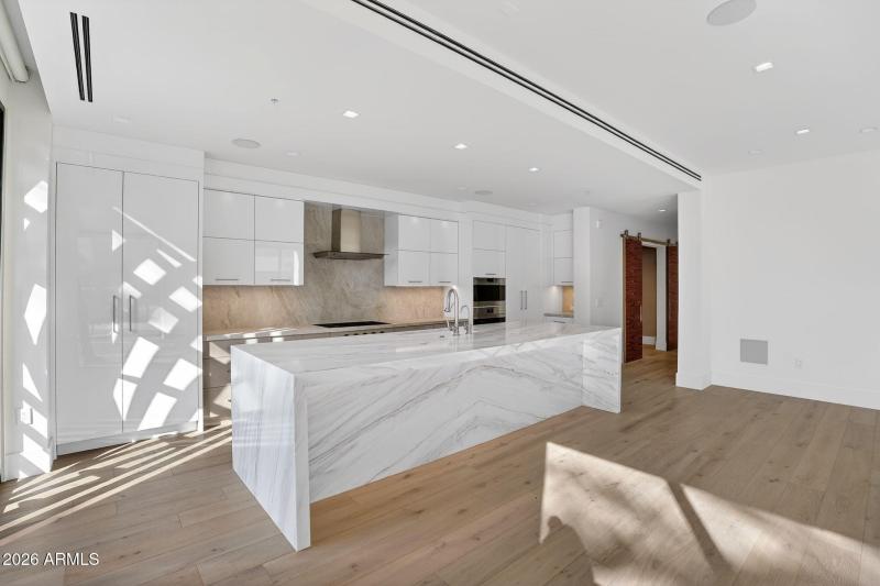 16-web-or-mls-DSC00625