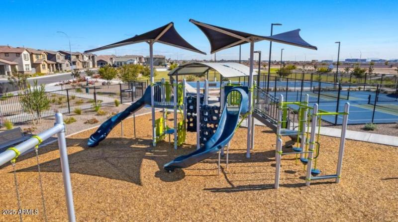 Parkside Villas Community