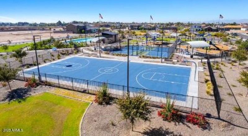 Parkside Villas Community