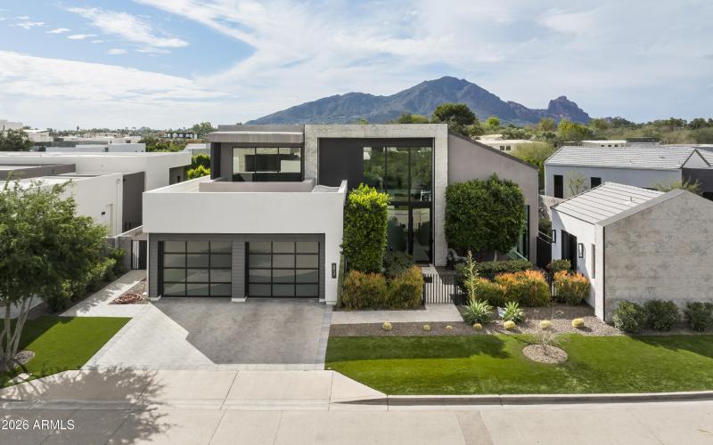 6917 E Cactus Wren Road