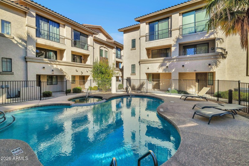 Community Pool & Spa