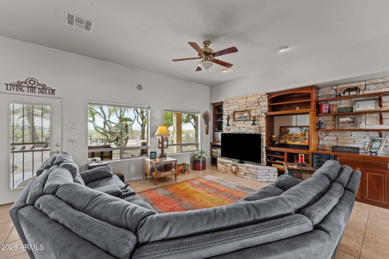 15-web-or-mls-DSC06027