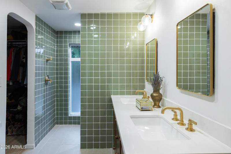 Large Walk-In Closet