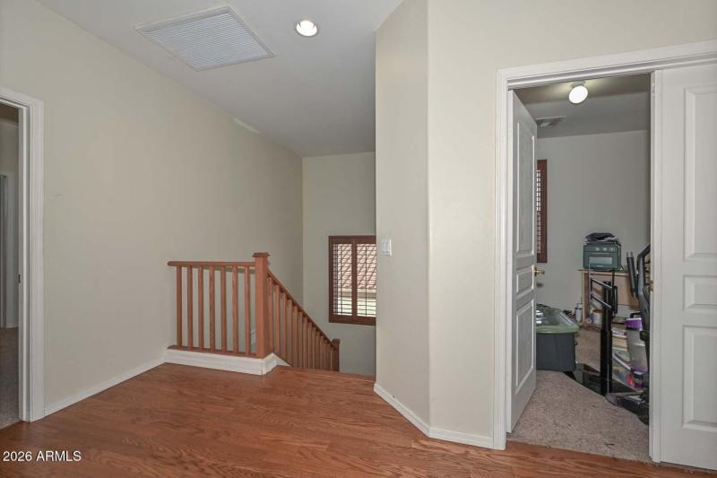 Upper Landing-Office