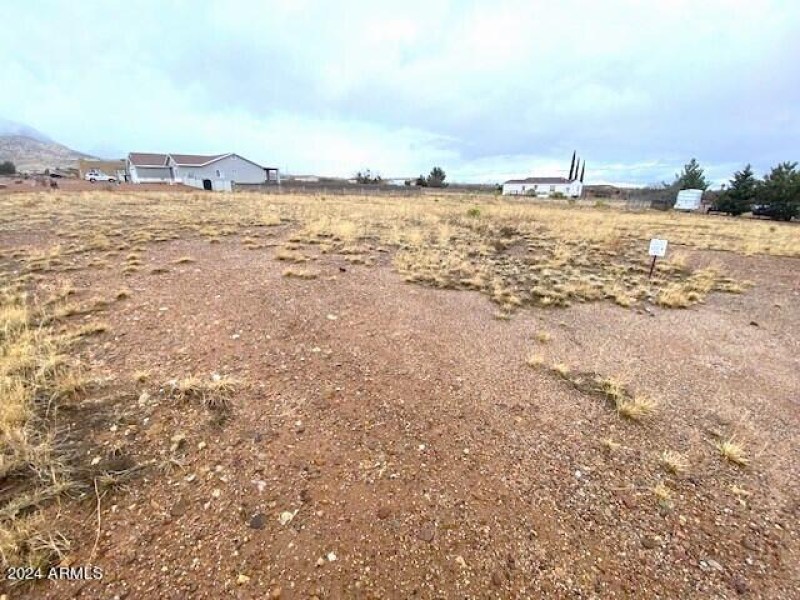 Nice Space Between Neighbors