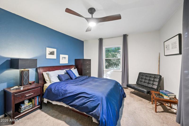 27-web-or-mls-W Clarendon Ave-S2901-027