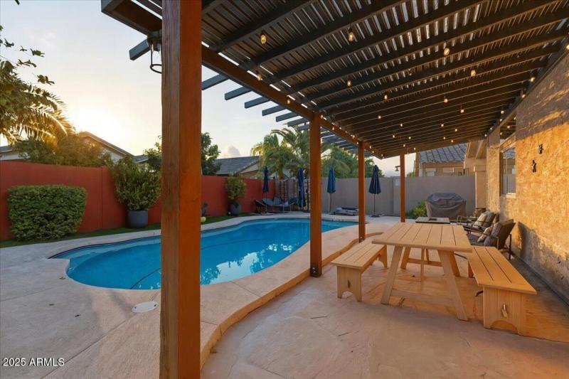 41-9316 E Monterey Ave