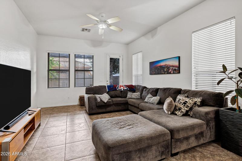 1473 W Flamingo Dr-12